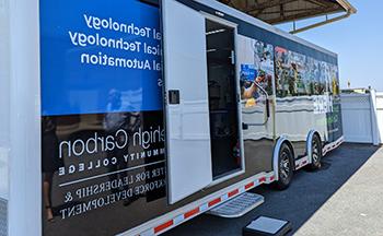 Mobile classroom exterior